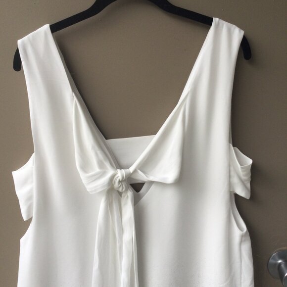 Cream & Gold Midi Dress with Back Tie – Size Large | Cutout Detail, Lined - Picture 4 of 6